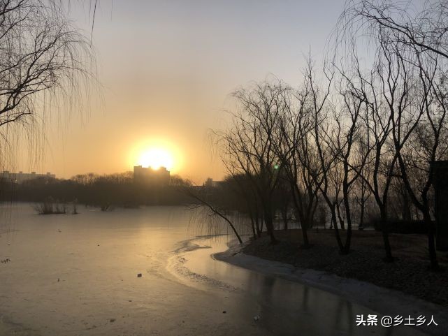  为什么闰二月可怕（闰年为什么二月多一天）